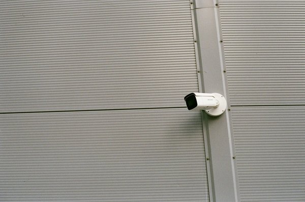 Comment choisir une caméra de surveillance domestique qui respecte votre vie privée ?